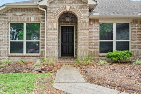Photo of 1243 Willow Branch Drive, League City, TX 77573 (MLS # 89772706)