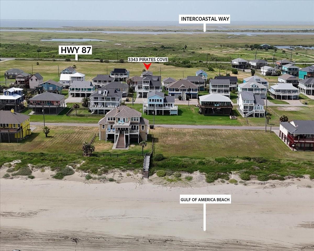 3343 Pirates Cove