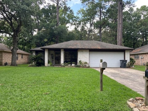 Photo of 2750 Tinechester Drive, Houston, TX 77339 (MLS # 23918913)