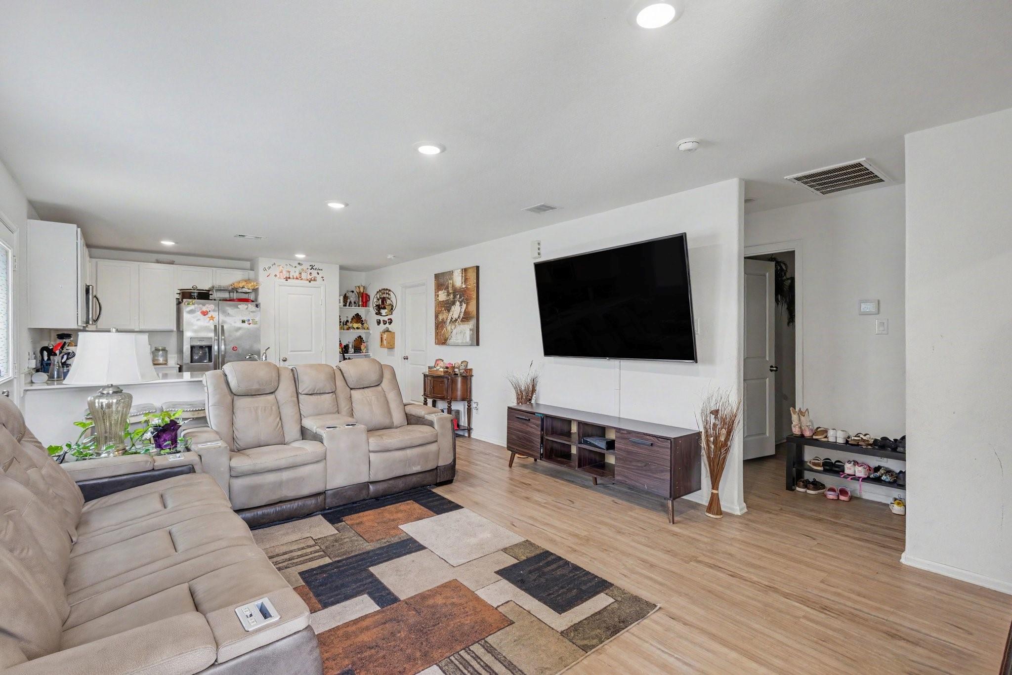 4110 Holland View Lane
