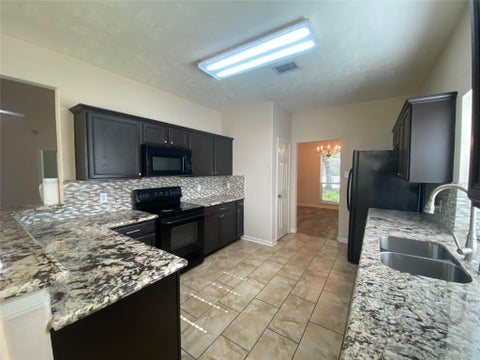 Photo of 7626 Brighton Knolls Lane, Richmond, TX 77407 (MLS # 8326942)