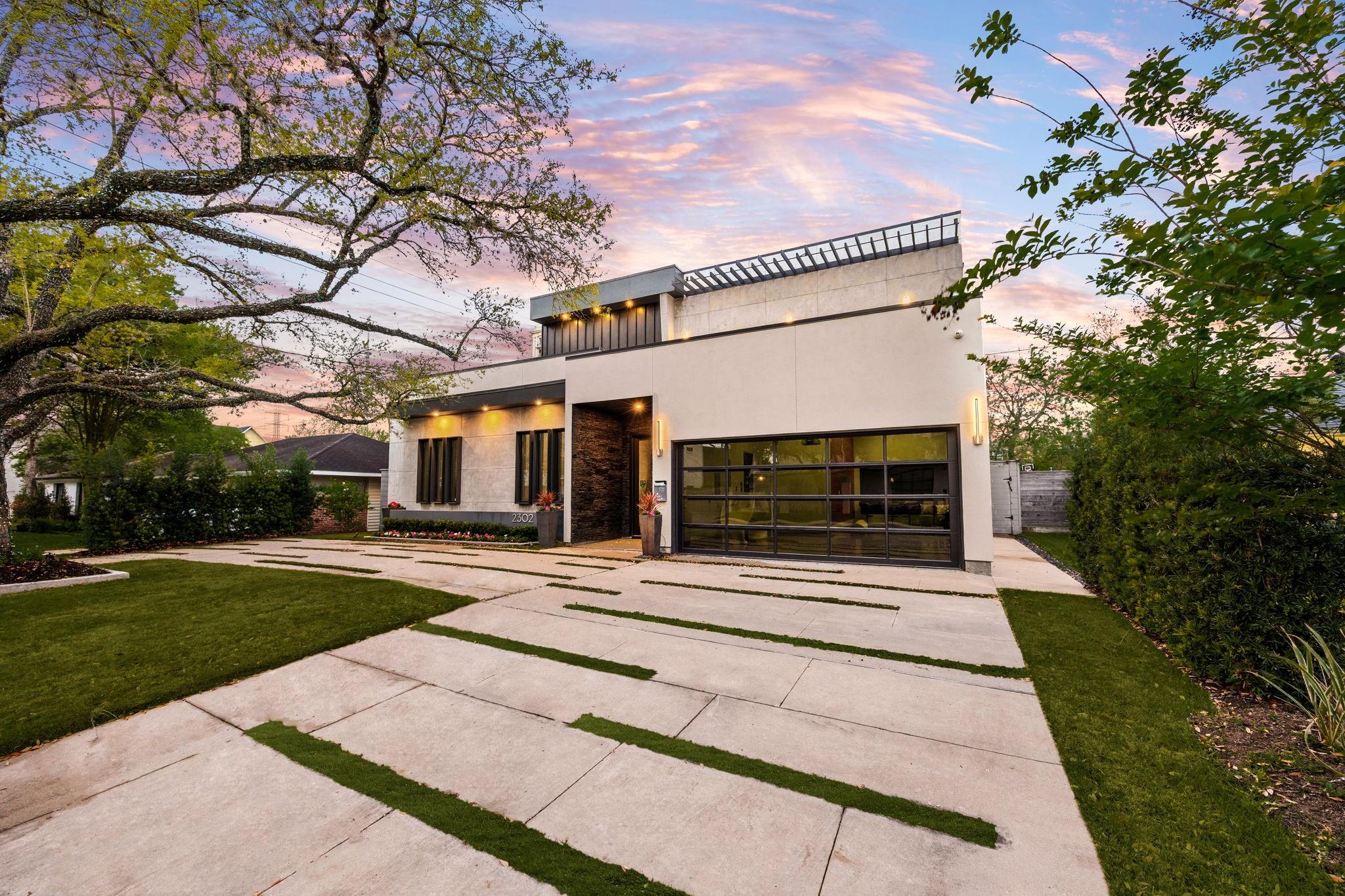 2302 Suffolk Drive