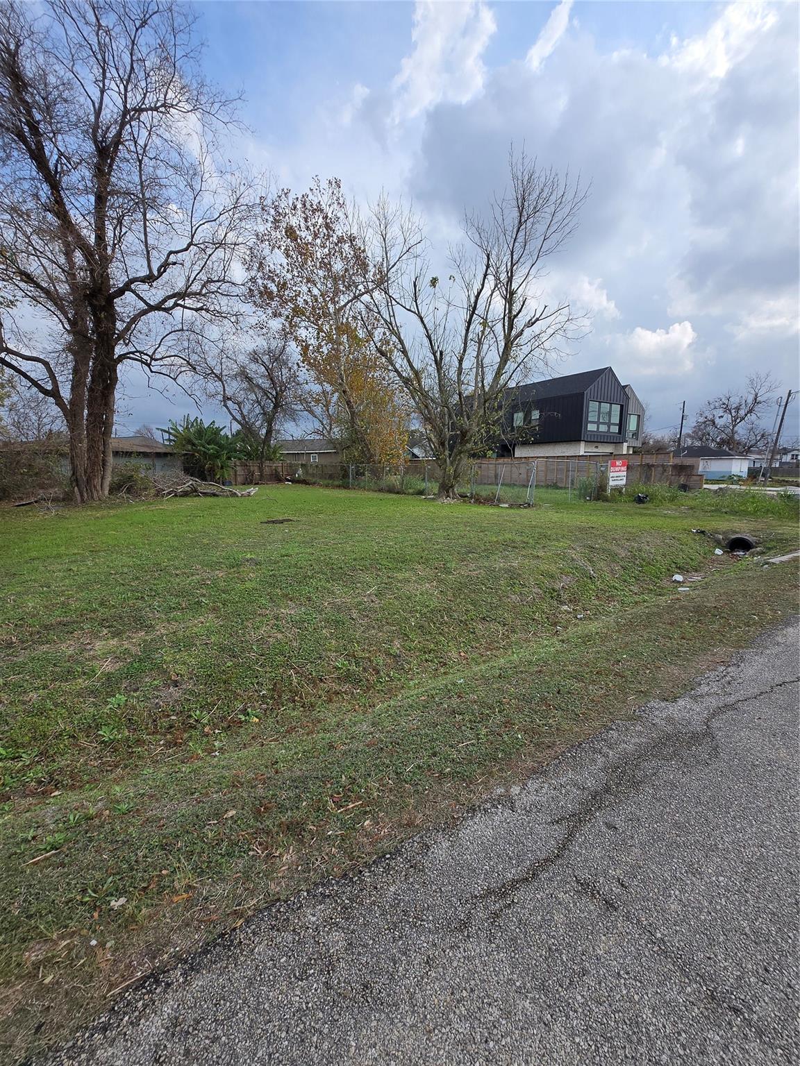 4204 Cortlandt Street