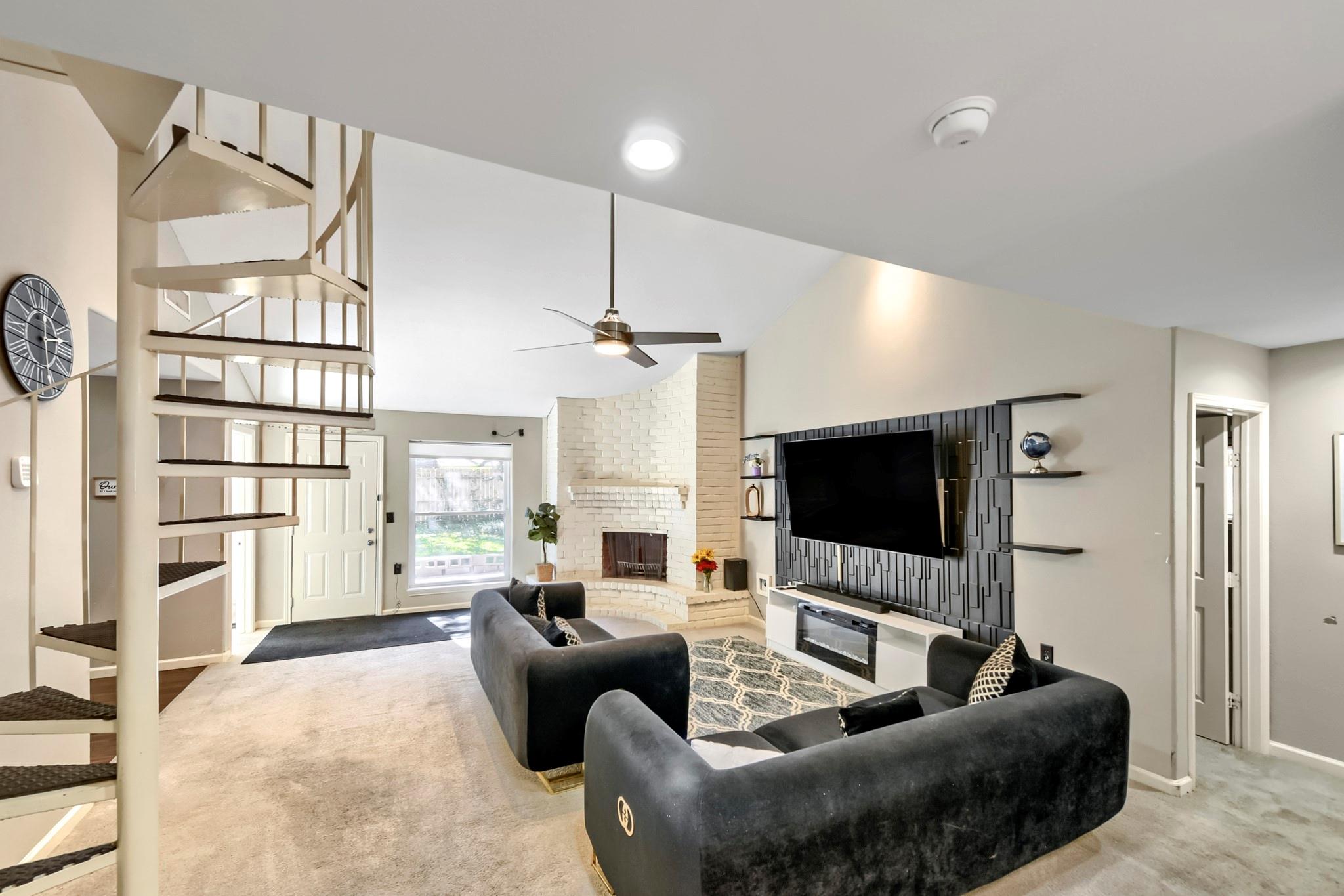 5335 Prairie Creek Drive