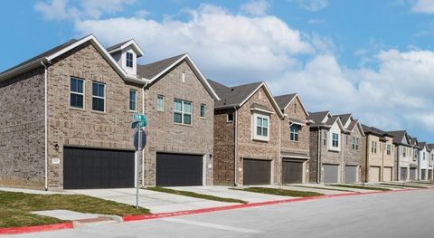 Photo of 9730 Kilkenny Street, Rosharon, TX 77583 (MLS # 77768377) Photo of 9730 Kilkenny Street, Rosharon, TX 77583 (MLS # 77768377)