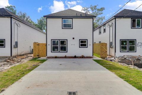Photo of 6716 Haight Street #A, Houston, TX 77028 (MLS # 51111450)