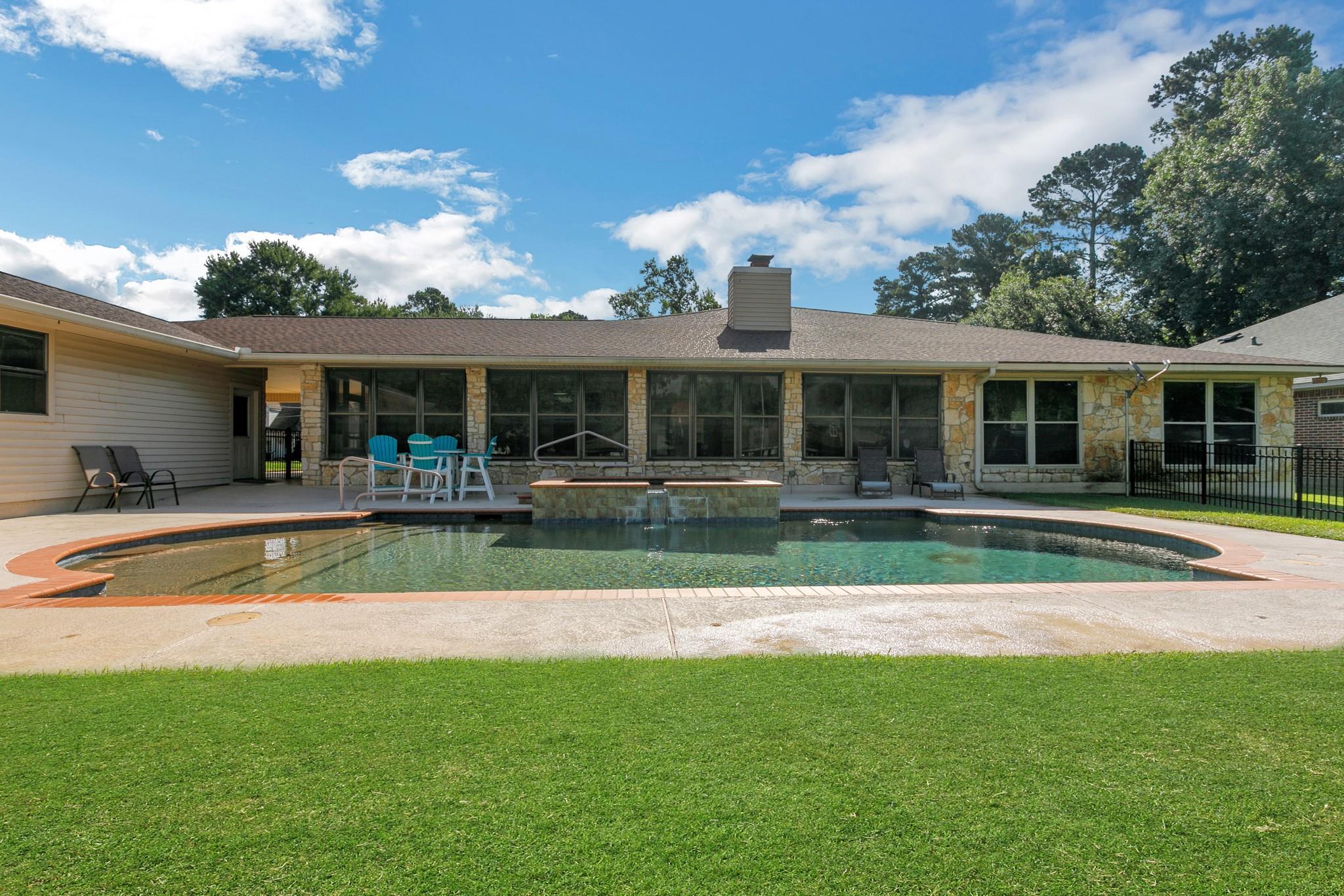 26 Westpoint Drive