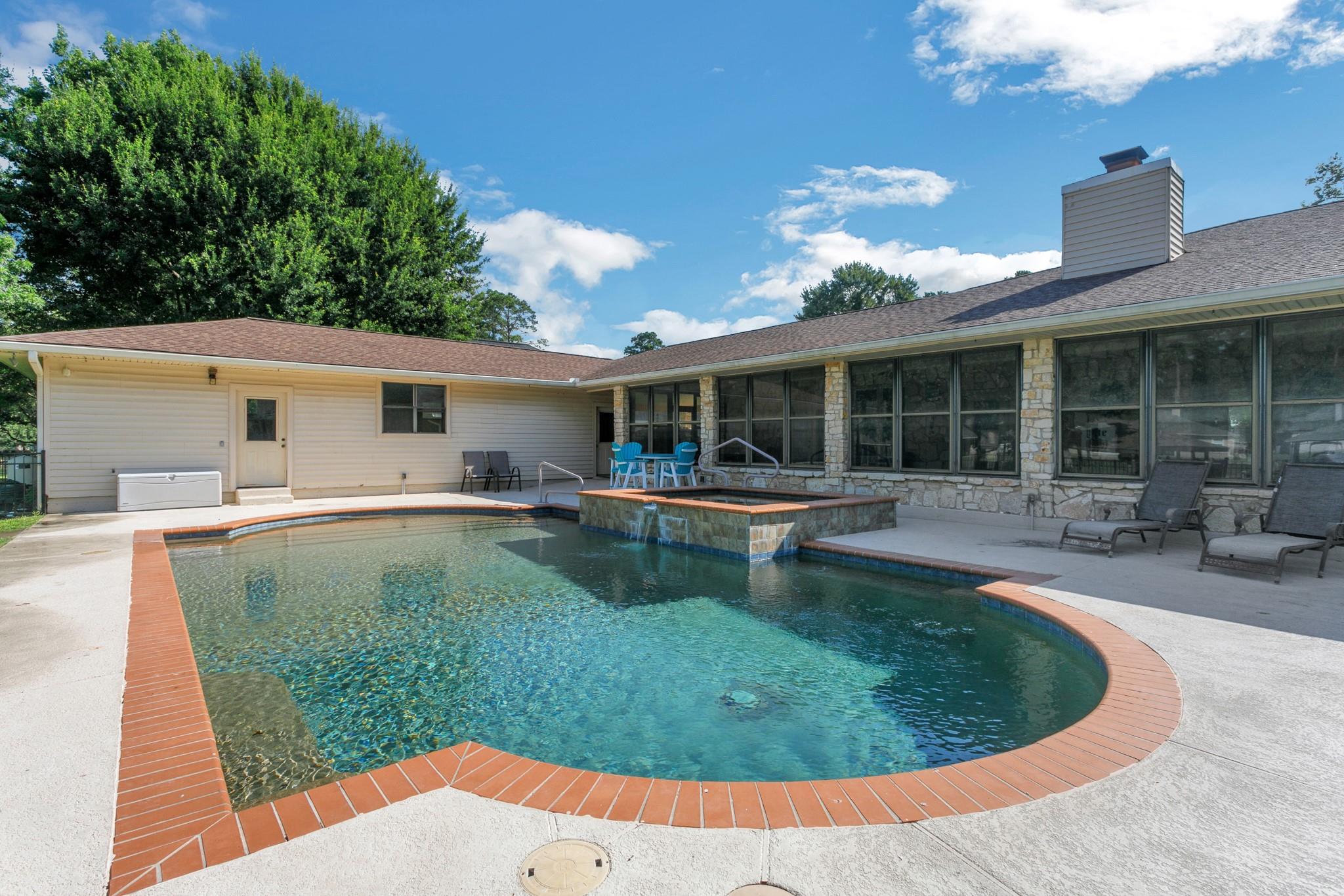 26 Westpoint Drive