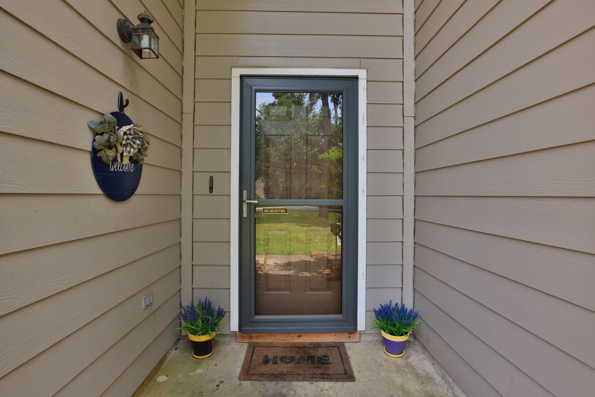 1123 Wiley Drive