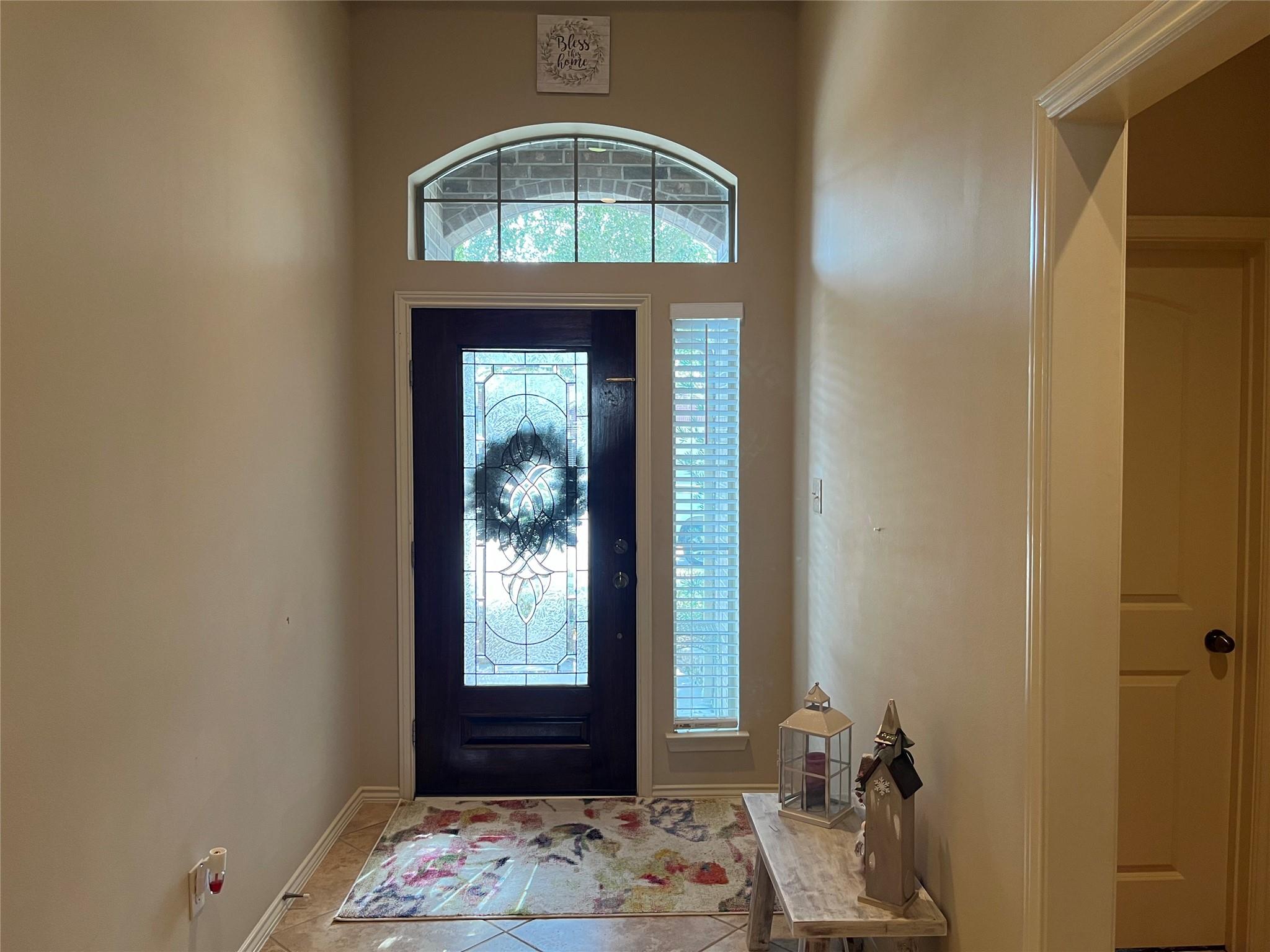11127 E Lakes Gable Drive