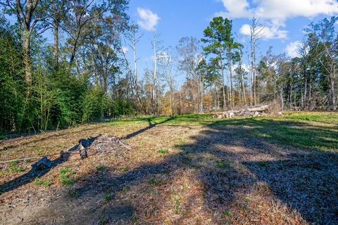 Vacant Land For Sale - 3530 Evangeline Drive<br/> Orange County, Vidor, TX 77662