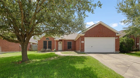 Photo of 24019 Surreygate Drive, Spring, TX 77373 (MLS # 46555709)