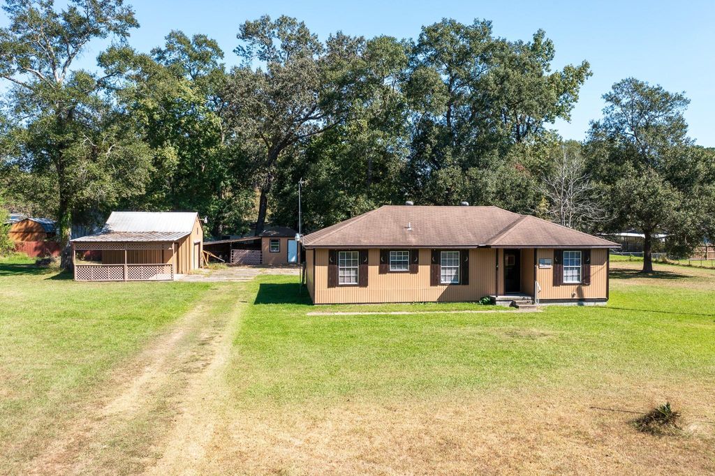 Photo of 20388 Oakshade Drive, New Caney, TX 77357 (MLS # 42127223)