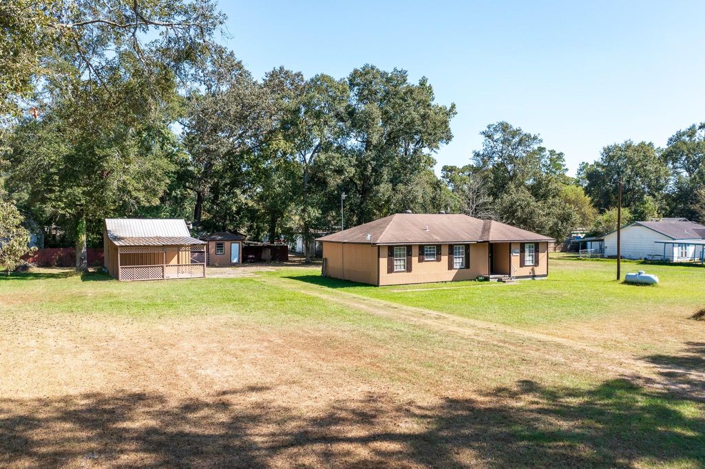 Photo of 20388 Oakshade Drive, New Caney, TX 77357 (MLS # 42127223)
