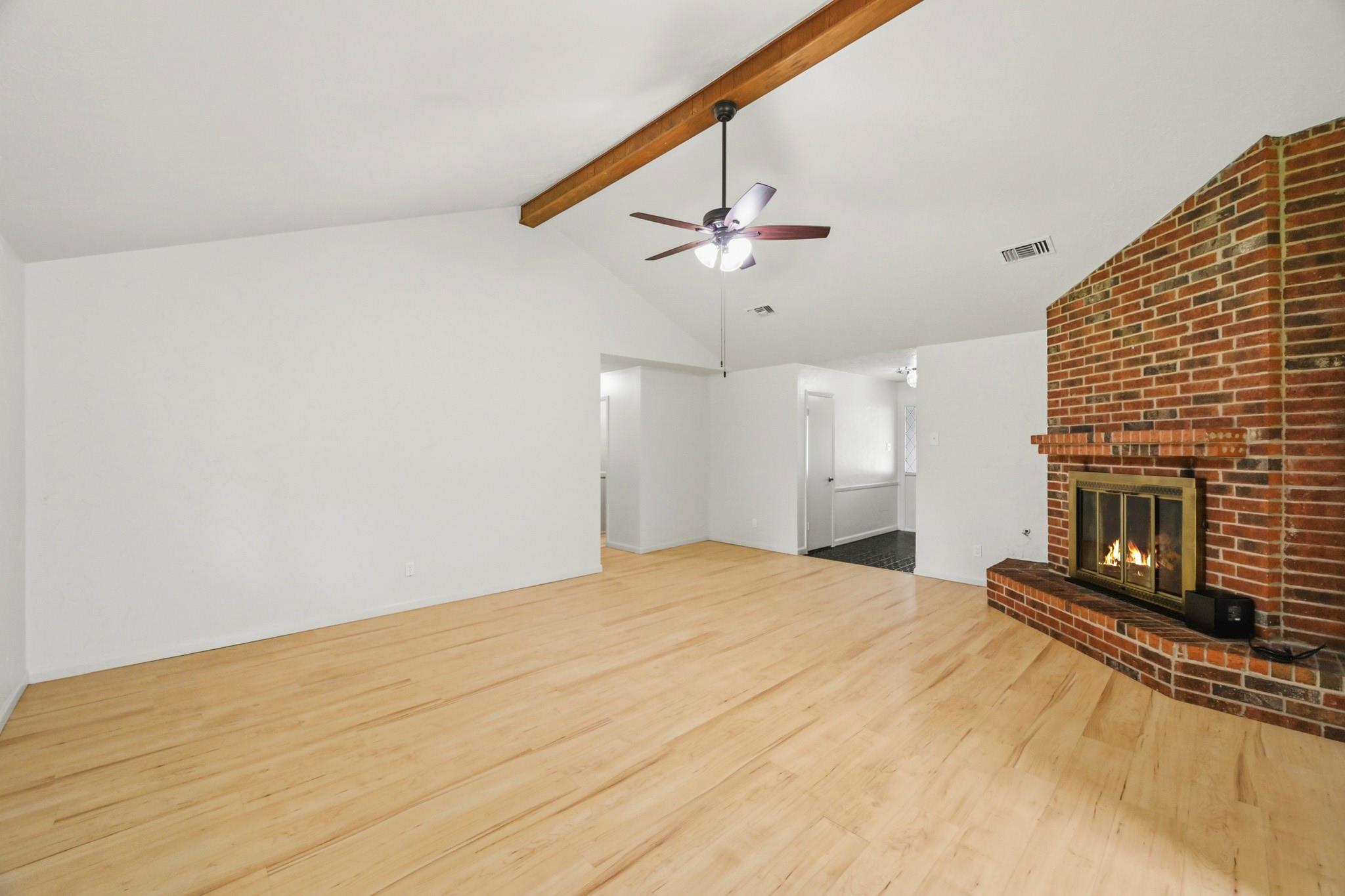 2705 Lufkin Lane