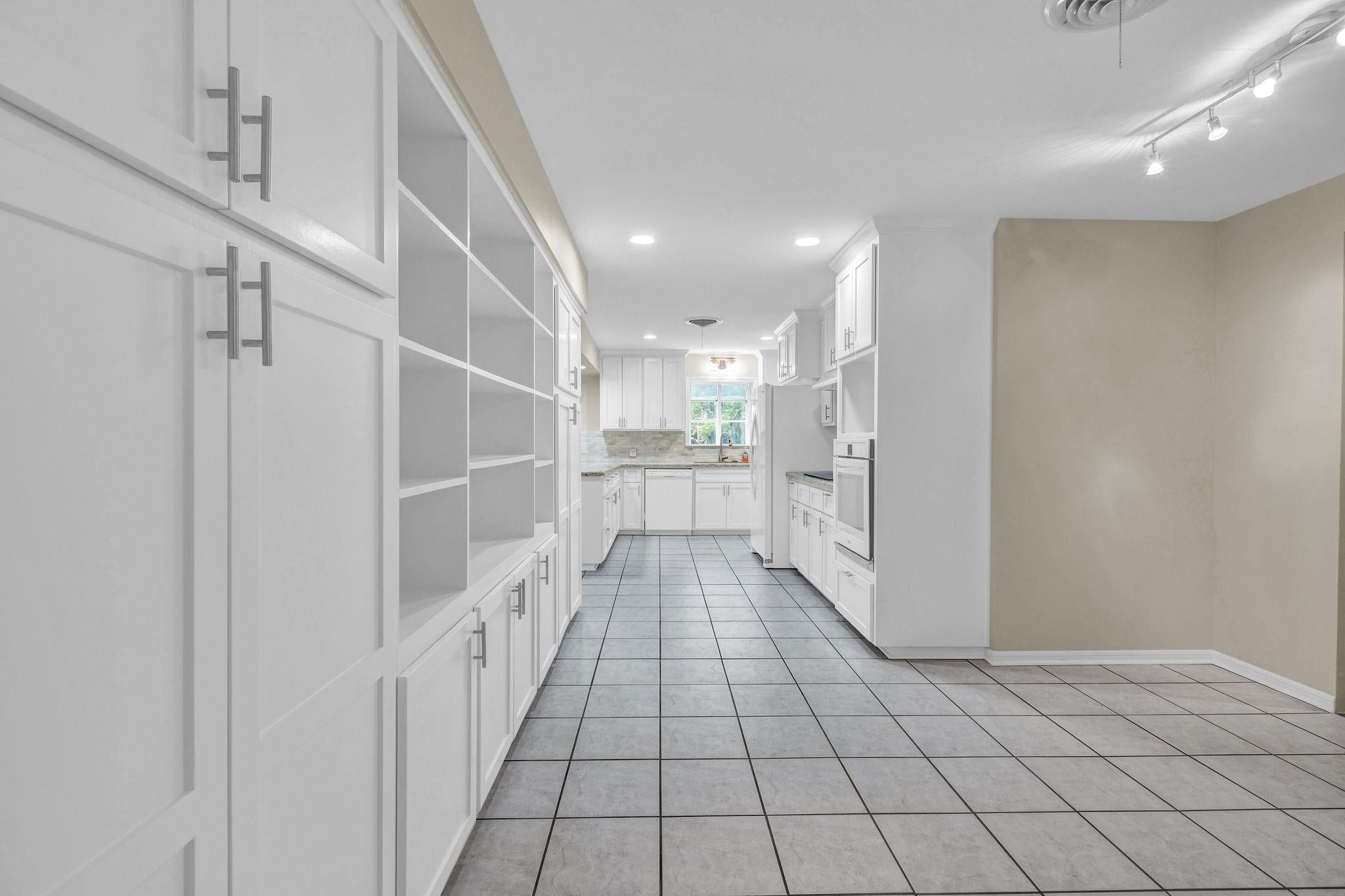 238 Forest Drive