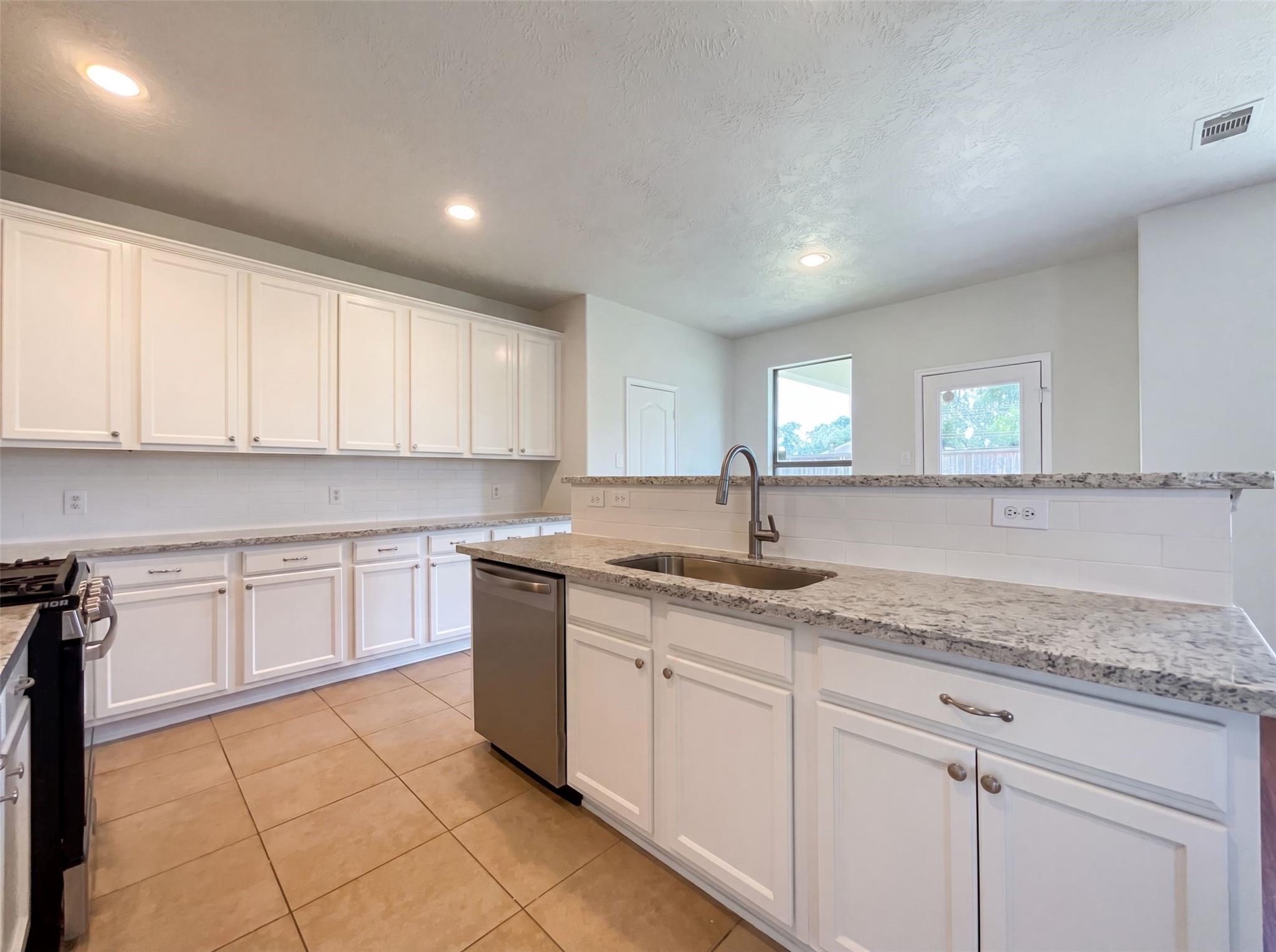 2806 Legends Knoll Drive