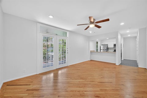 Photo of 3300 Yorktown Street #16, Houston, TX 77056 (MLS # 98447964)