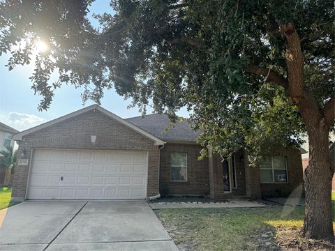 Photo of 2730 Coyote Trail Drive, Missouri City, TX 77459 (MLS # 36250699)