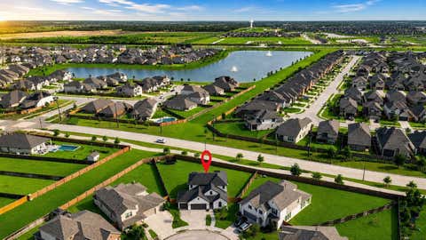 Photo of 717 Lacosta Creek Lane, Katy, TX 77493 (MLS # 10328692)