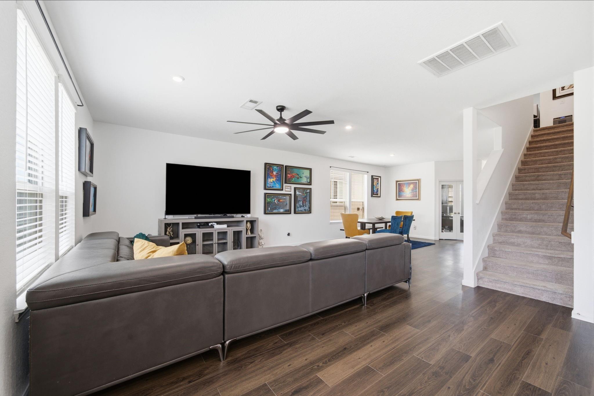 5706 Finely Run Street