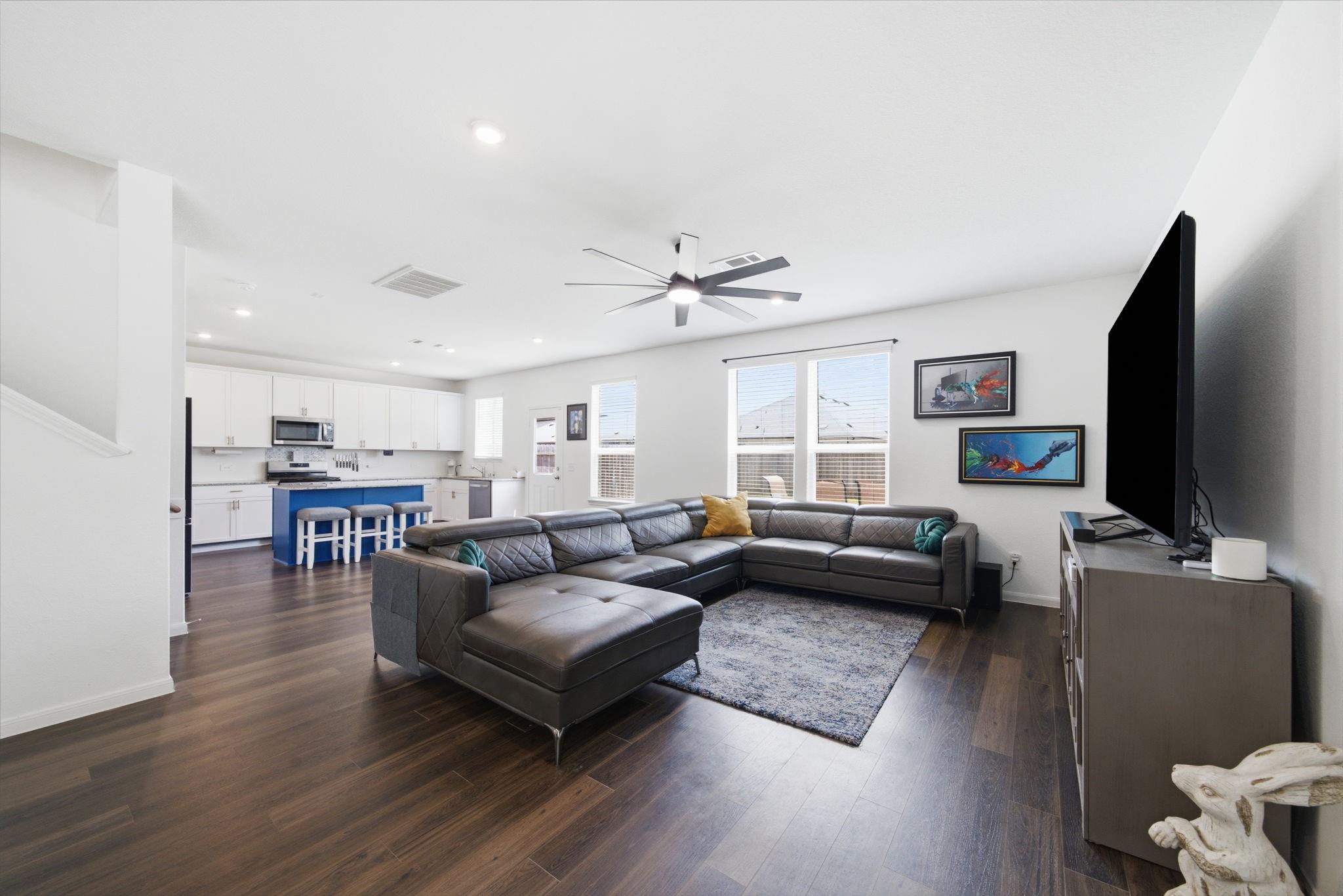 5706 Finely Run Street