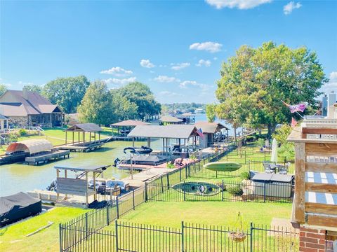 Homes For Sale - 13217 Bluff View Drive<br/> Willis, TX 77318