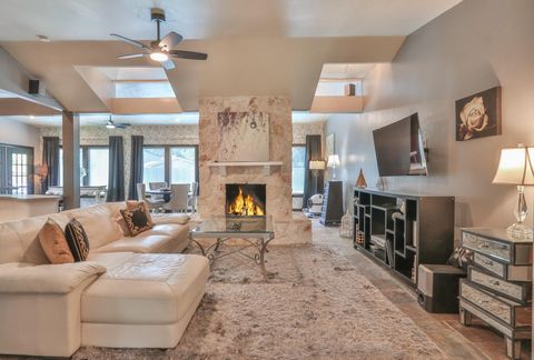 Photo of 502 Wildwood Drive, Seabrook, TX 77586 (MLS # 35499841)