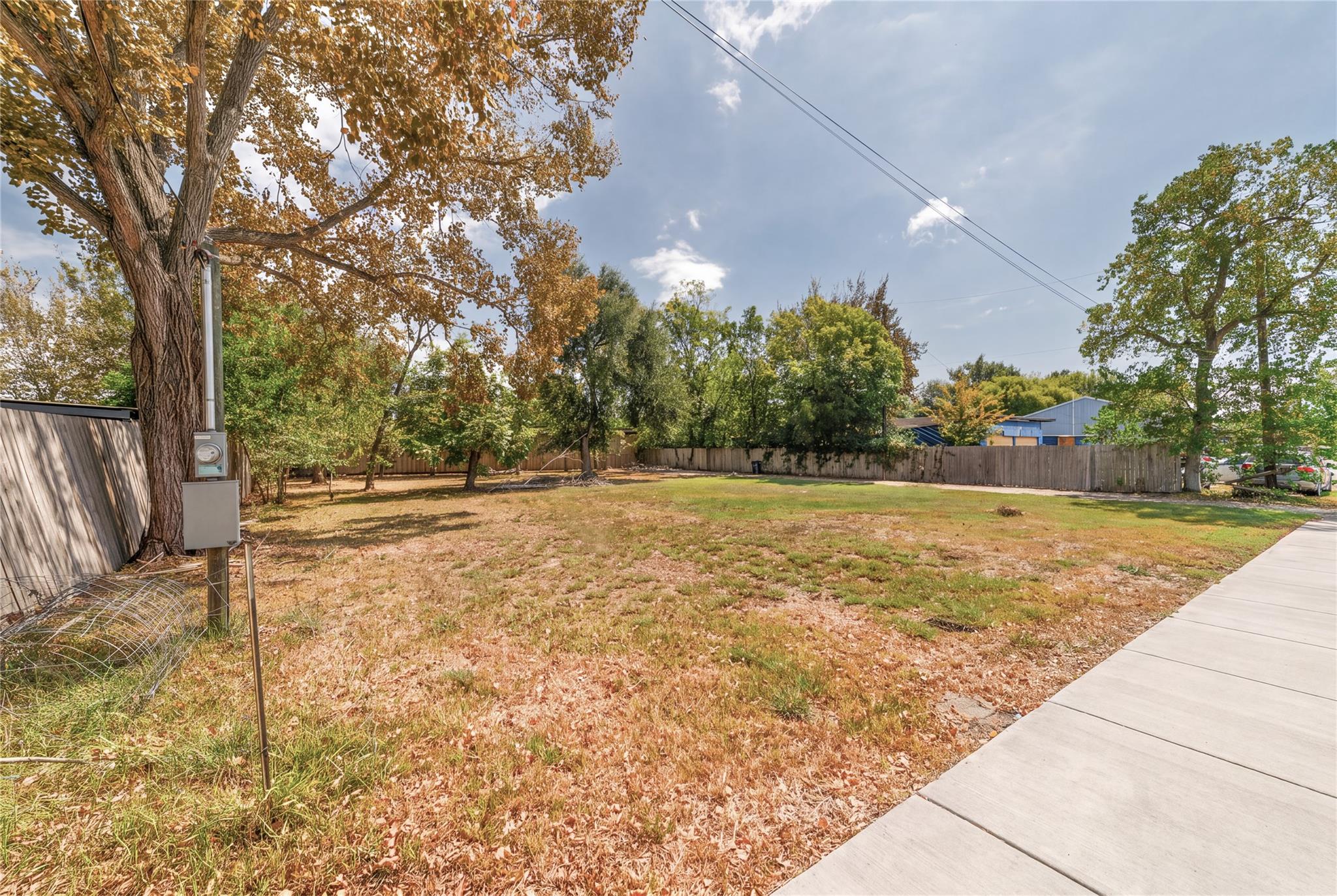 14807 Wagon Trail Road