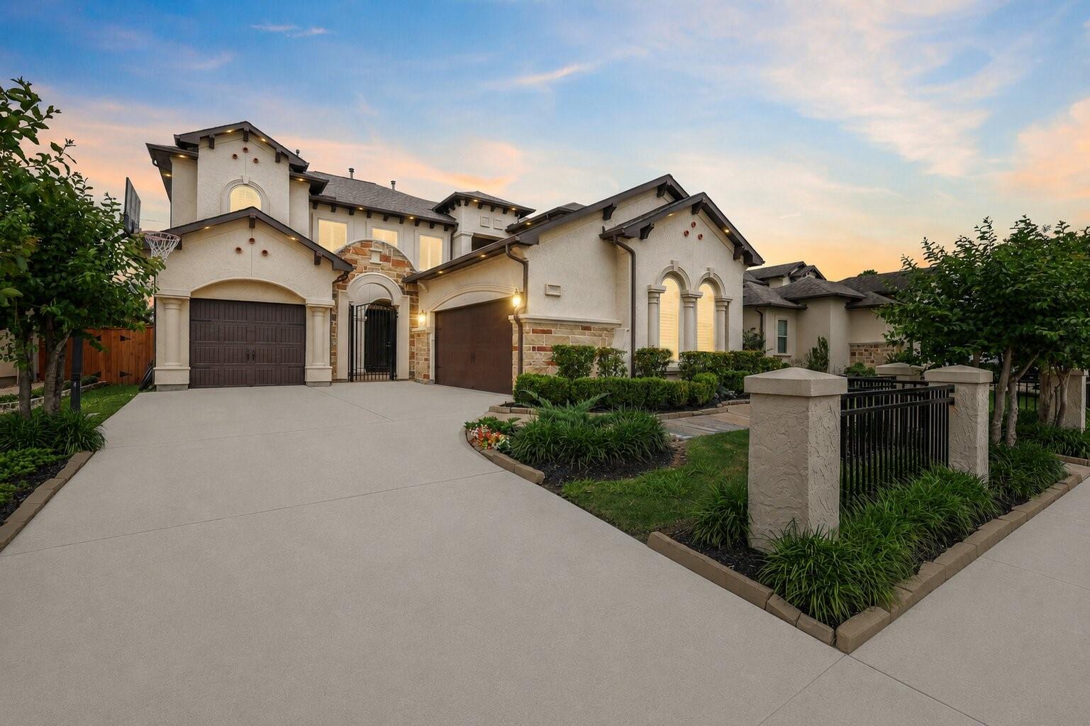 11215 Rattray Court