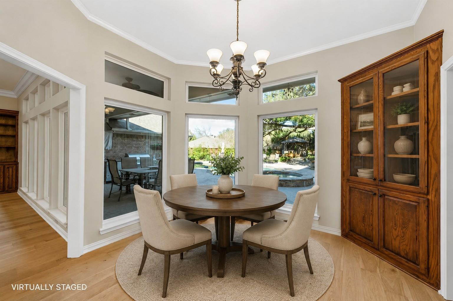 3740 Chimney Ridge Drive