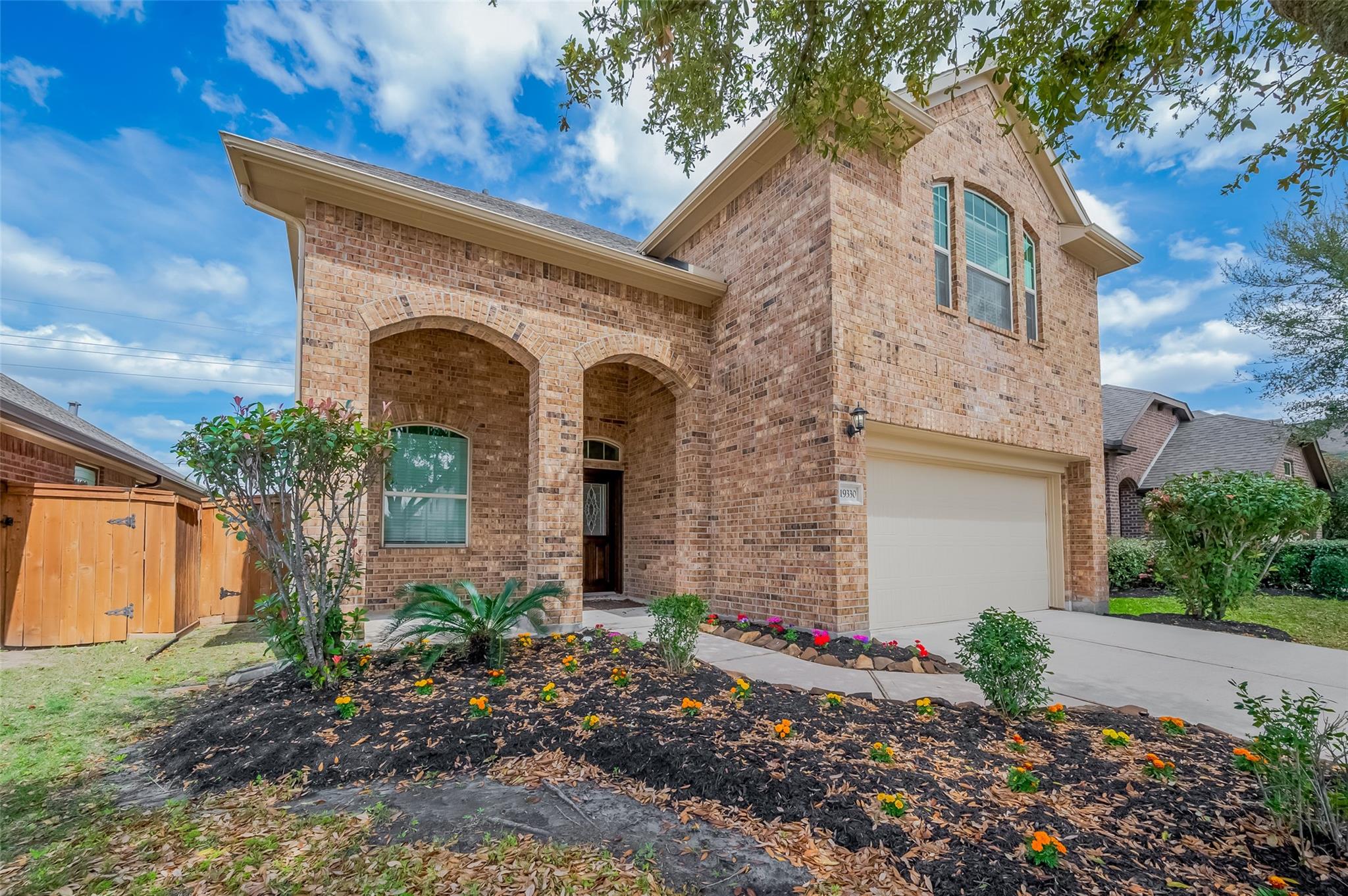 19330 N Cottonwood Green Lane