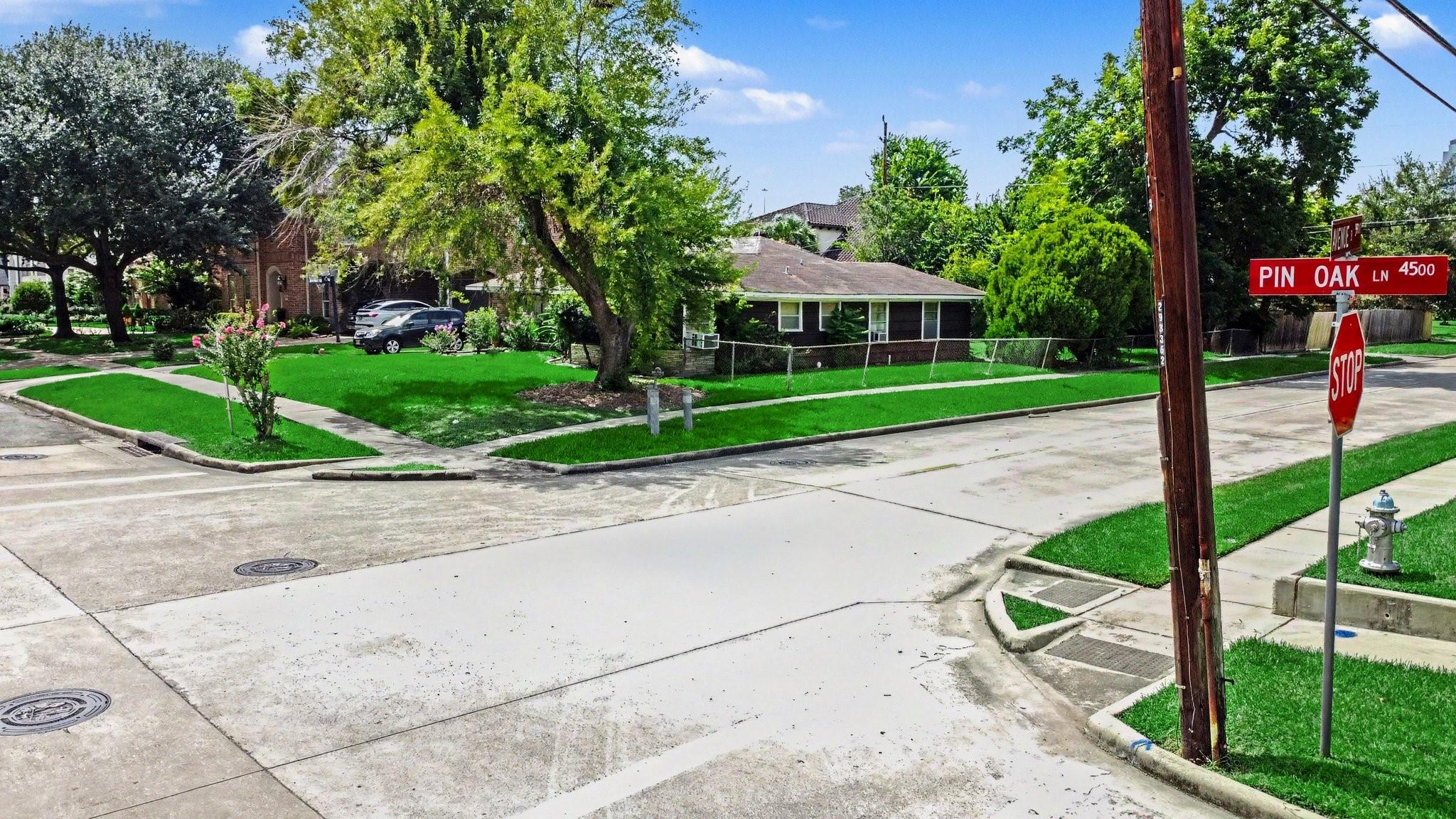 4600 Pin Oak Lane