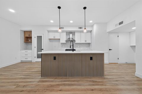 2123 Lake Village Drive Houston TX 77339