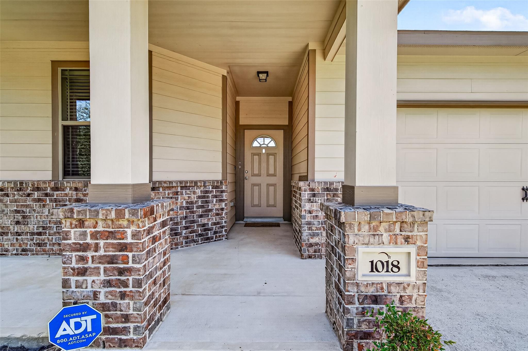 1018 Pleasant Bend