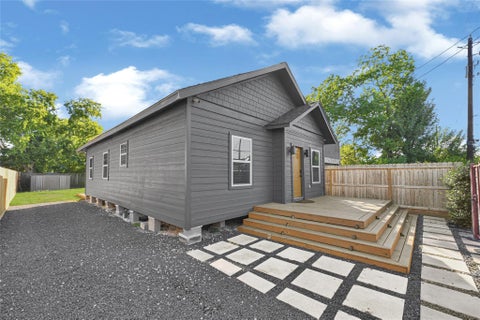 Photo of 3412 Simmons Street, Houston, TX 77004 (MLS # 2937767)