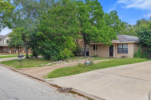 Photo of 803 Fairview Avenue, College Station, TX 77840 (MLS # 77262659)