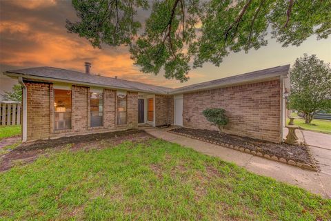 Photo of 17203 Ranch Country Road, Hockley, TX 77447 (MLS # 85119735)