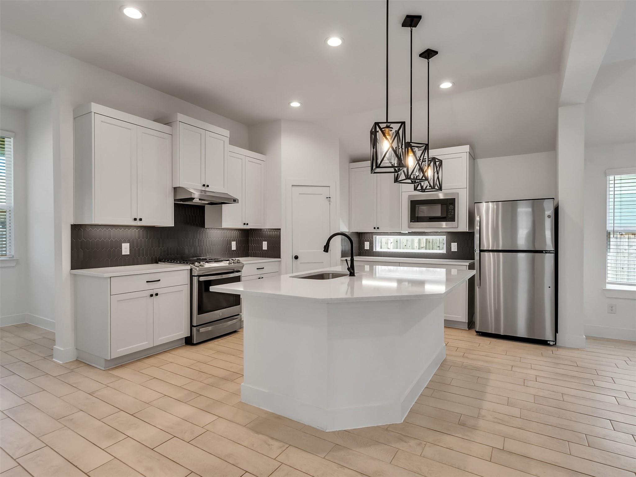 21330 Groundnut Court