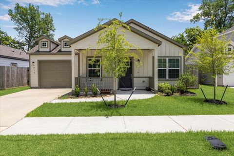 Photo of 6913 New York Street, Houston, TX 77021 (MLS # 11490863)