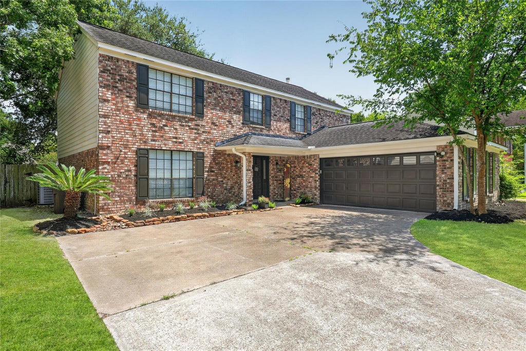 Photo of 3806 Forest Village Drive, Houston, TX 77339 (MLS # 79191754)