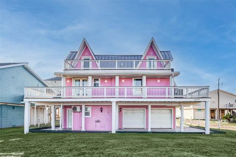 Photo of 21239 Gulf Drive, Galveston, TX 77554 (MLS # 31934065)