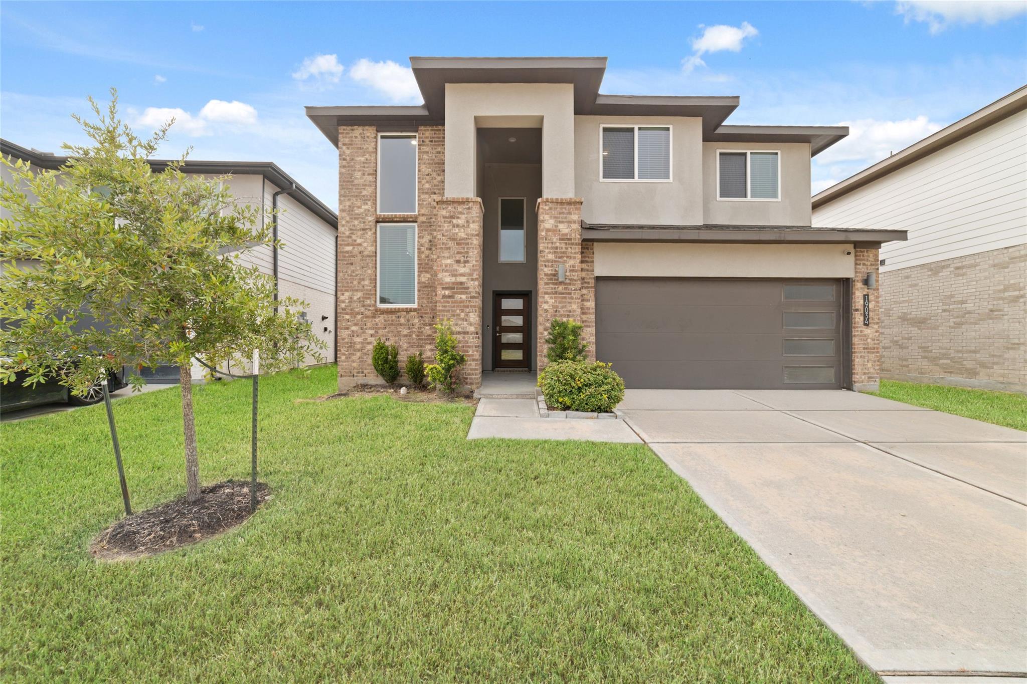 19034 Derrington Manor Lane