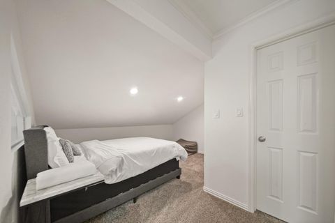Tiny photo for 8100 Cambridge Street #61, Houston, TX 77054 (MLS # 11736089)