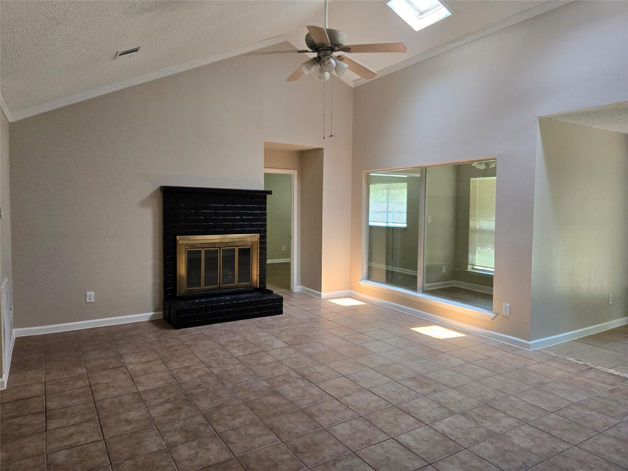 2515 Maple Tree