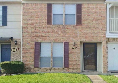 Photo of 1135 Park Meadow Dr DR, Beaumont, TX 77706 (MLS # 6212079)