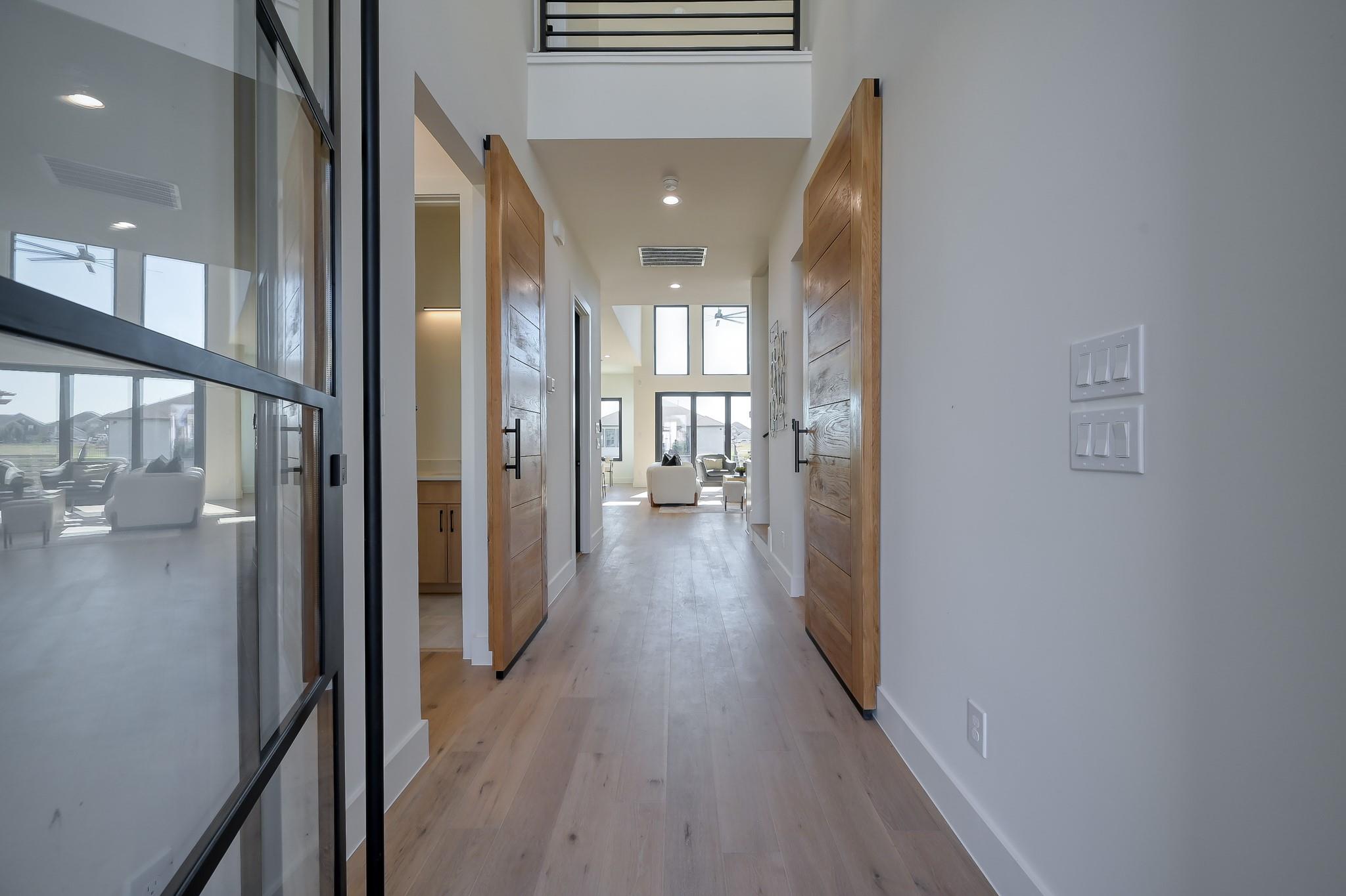 10729 S Lake Mist Lane