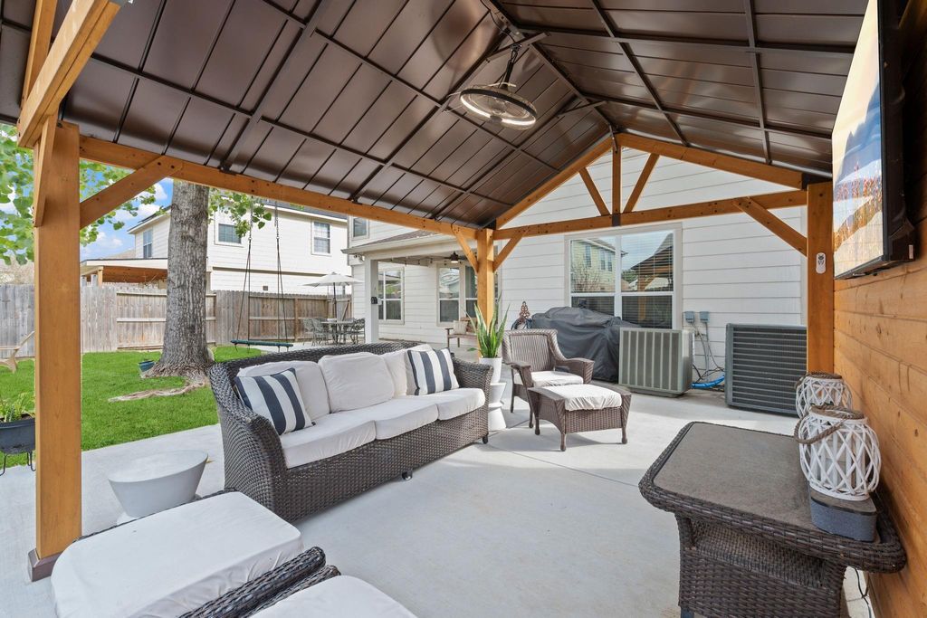 Photo of 29631 Legends Line Drive, Spring, TX 77386 (MLS # 48237445)