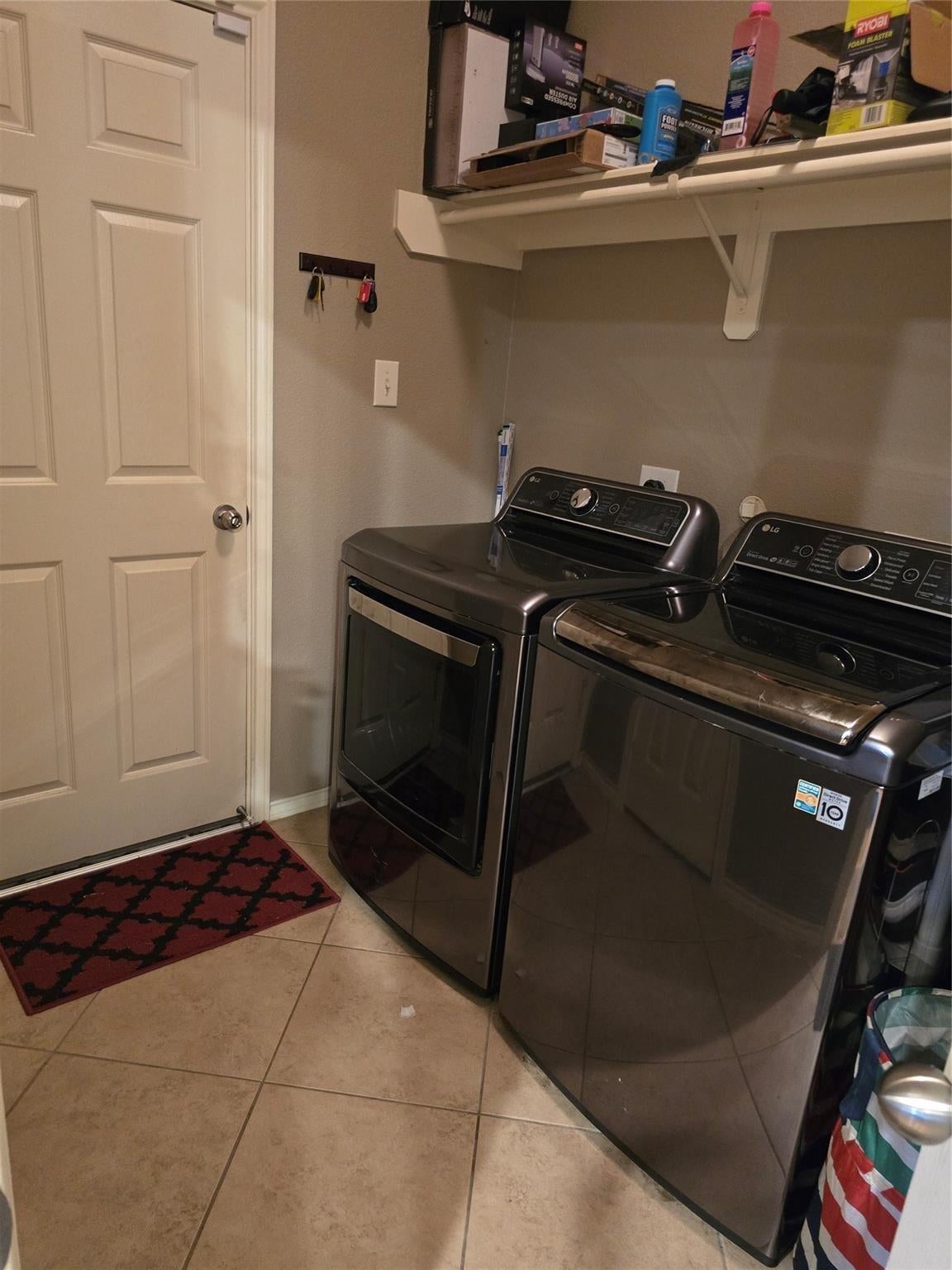 2414 Hidden Park Court