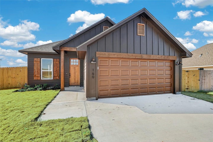Photo 1 of 27 — 160 Turnrow Cove, Snook, TX 77879